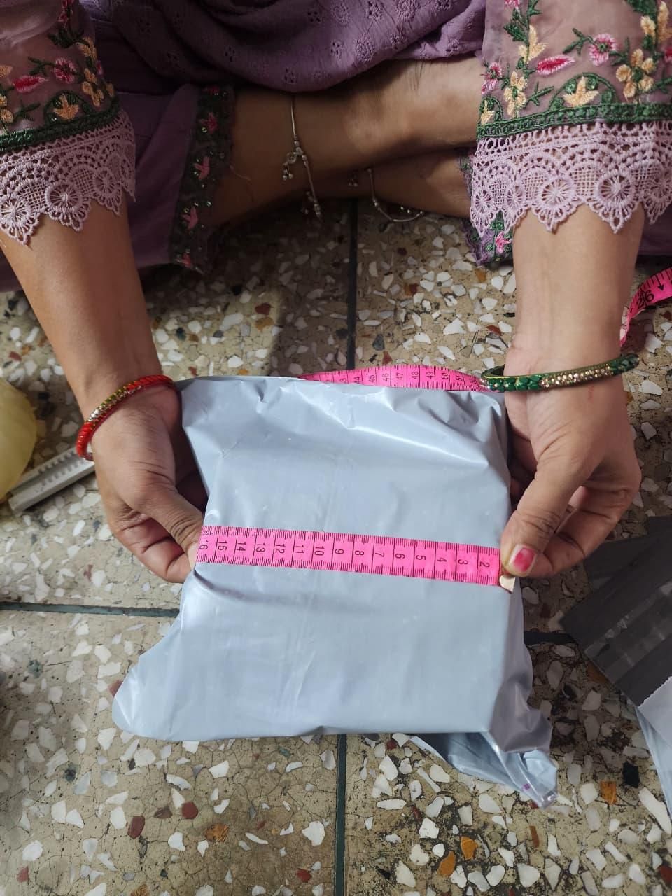 Solar Waving Modi Ji Statue (Pack of 2)